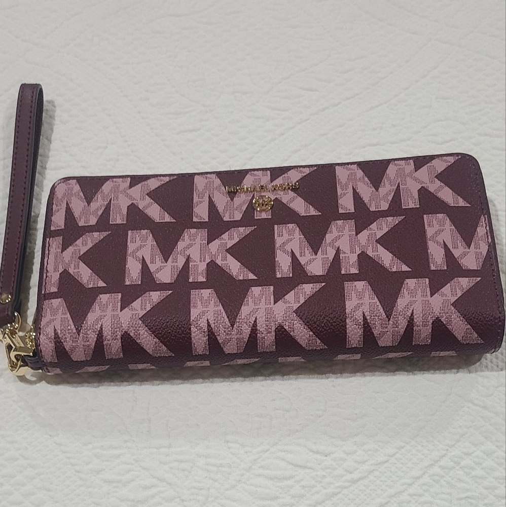 Michael Kors Jet Set Charm Royal Pink Multi Continental Large Wallet-NWOT